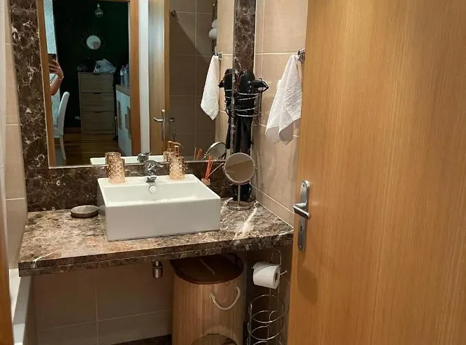 Ajuda Paradise With Pool And Private Parking